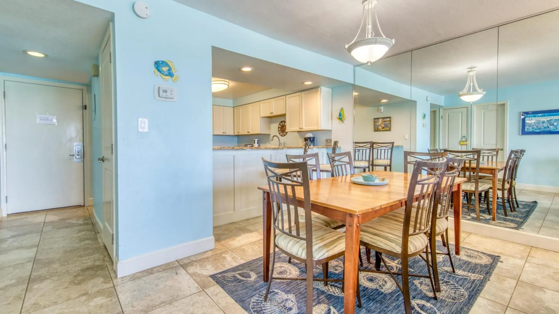 Apartment Beach House Condominiums C204 - Beachfront With Pool, Wifi, & Beach Service Destin